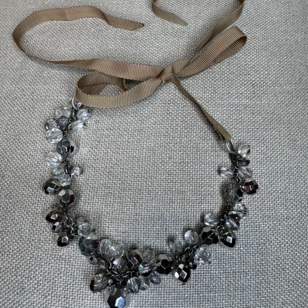 Vintage - Silver Beaded Rhinestone Necklace with a Bow Ribbon